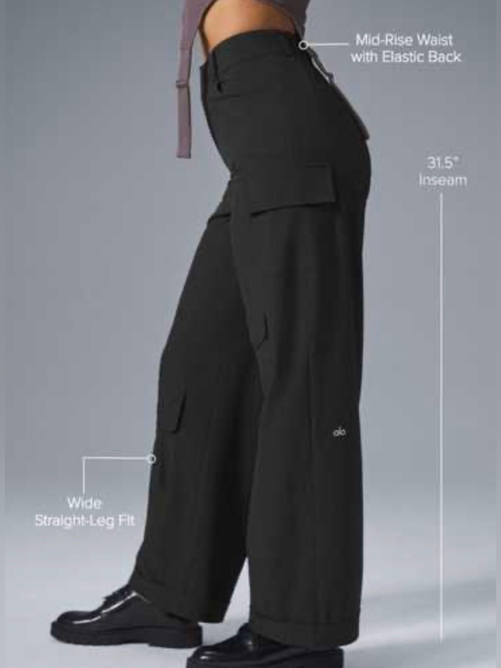 Alo Yoga Mid-Rise Workwear Cargo Pant Black NWT Size L Wide Leg - Picture 2 of 10